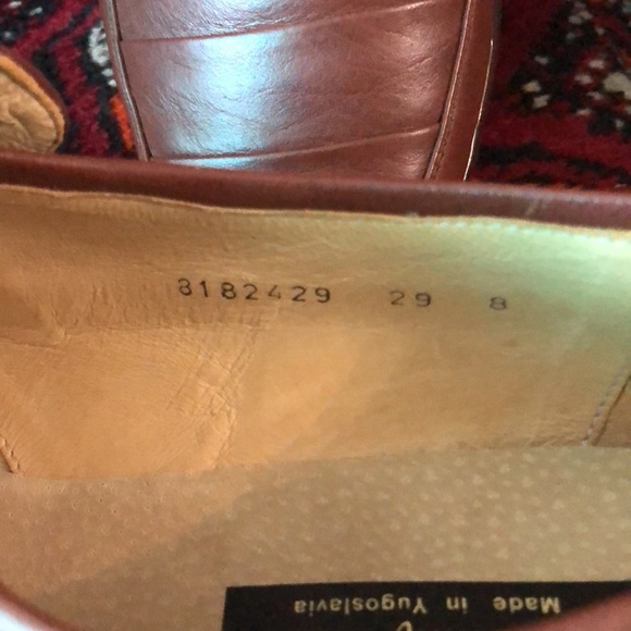 NEW FROM DISPLAY MEN’S SHOES EURO SIZE 8